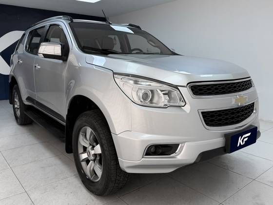 CHEVROLET TRAILBLAZER 2.8 LTZ 4X4 16V TURBO DIESEL 4P AUTOMÁTICO CHEVROLET TRAILBLAZER 2.8 LTZ 4X4 16V TURBO DIESEL 4P AUTOMÁTICO